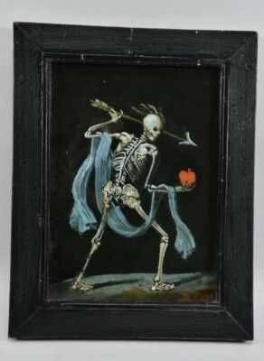 Gerahmtes Memento-mori-Bild mit tanzendem Skelett und Blumen